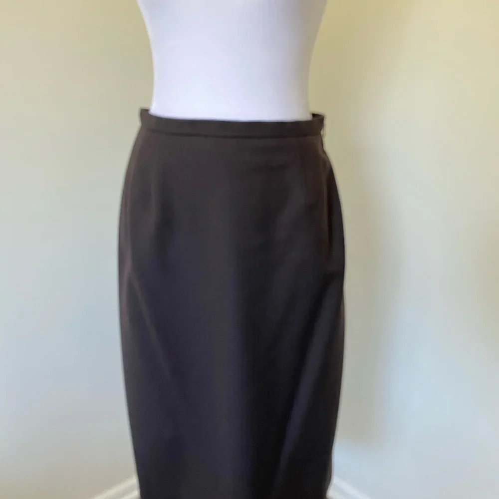 Vintage Prada! Purchased at Prada in Milan. Excellent condition. - Picture 4 of 6